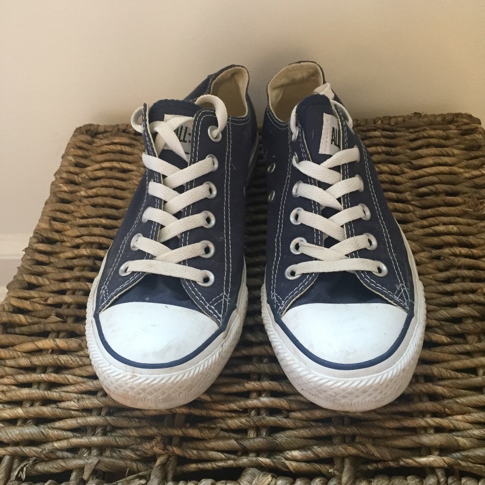Converse Chuck Taylors - Size 9